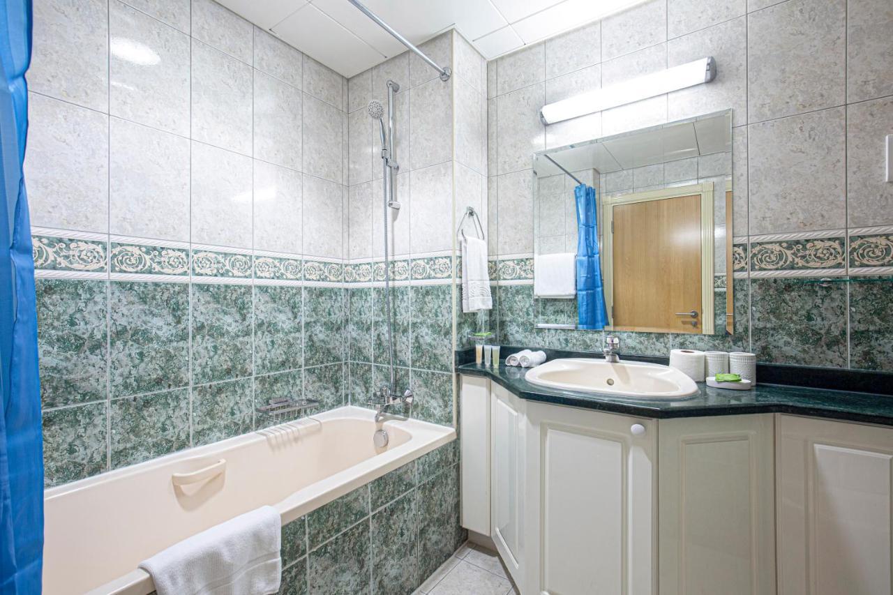 Stay Holiday Homes By Al Ghurair - Al Ghurair Centre - Dubai Buitenkant foto
